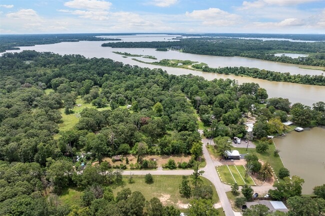 property at 416 Pin Oak Dr