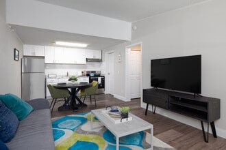 Winterwoods in Winter Garden, FL - Foto de edificio - Interior Photo