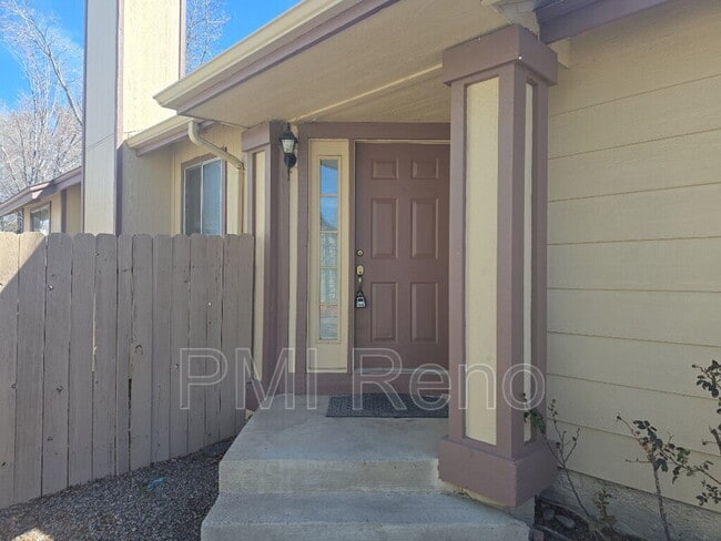 4319 Pescado Way in Reno, NV - Building Photo - Building Photo