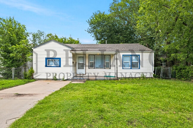 property at 1508 S Meridian Ave