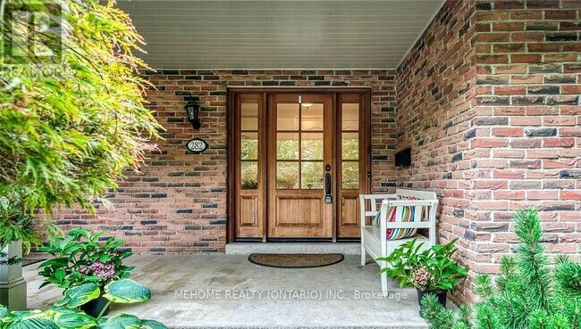 282 Gatestone Ave in Oakville, ON - Building Photo - Building Photo