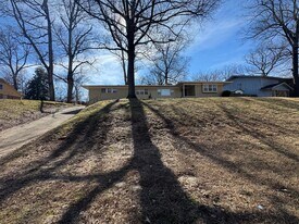 1251 Singing Trees Dr in Memphis, TN - Building Photo