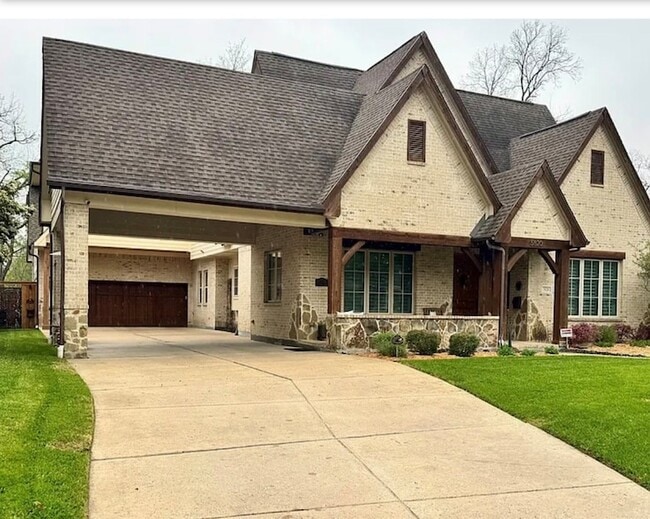 5820 Palo Pinto Ave in Dallas, TX - Building Photo - Building Photo