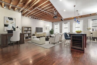 96 South St, Unit 3 in Boston, MA - Building Photo - Building Photo