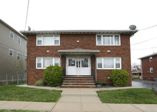 430 Niles St in Elizabeth, NJ - Building Photo - Building Photo