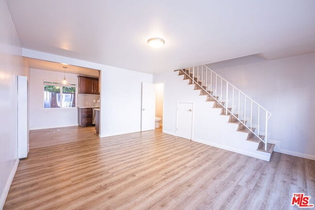 property at 2625 6th St