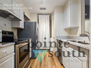 601 E Burgess Rd in Pensacola, FL - Building Photo - Building Photo