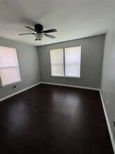 2110 14th St N in Texas City, TX - Building Photo - Building Photo