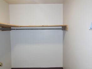 46 Bellevue Dr in Collinsville, IL - Building Photo - Building Photo