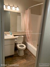 7475 Stockton Blvd in Sacramento, CA - Building Photo - Building Photo