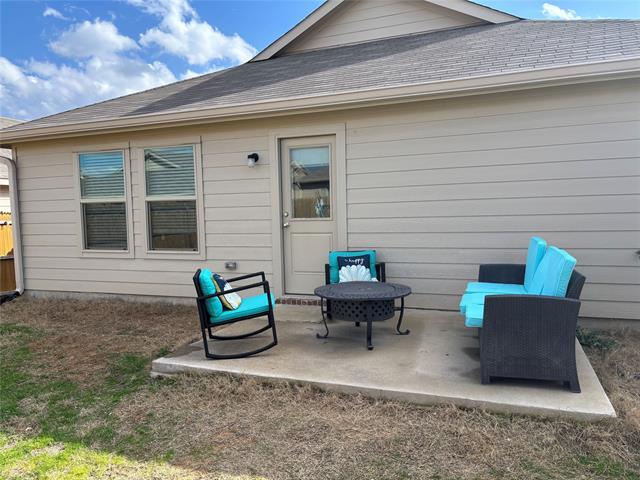 property at 320 Dry Cyn Wy