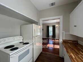 230 E Lister St in Shreveport, LA - Building Photo - Building Photo