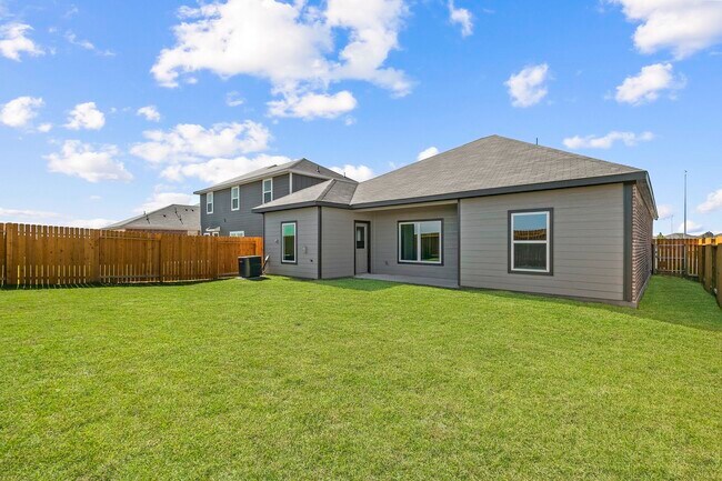 400 Polly Grv Dr in Katy, TX - Foto de edificio - Building Photo