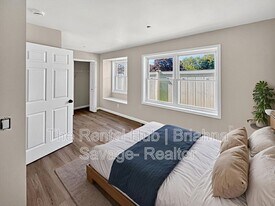 17 Bowman Ave in Rye Brook, NY - Building Photo