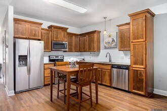10664 Florida Blvd in Walker, LA - Building Photo - Building Photo