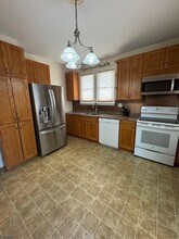 30 Zeliff Ave in Little Falls, NJ - Building Photo - Building Photo