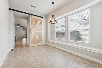 5412 Gooding Dr in Austin, TX - Building Photo - Building Photo