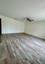 534 Methodist St in Red Oak, TX - Building Photo - Building Photo