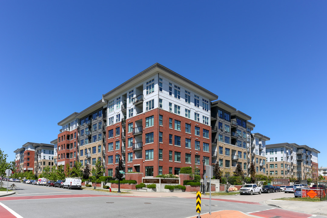 Alexandra Court in Richmond, BC - Building Photo