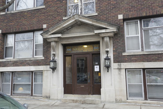 Modesto in Minneapolis, MN - Foto de edificio - Building Photo