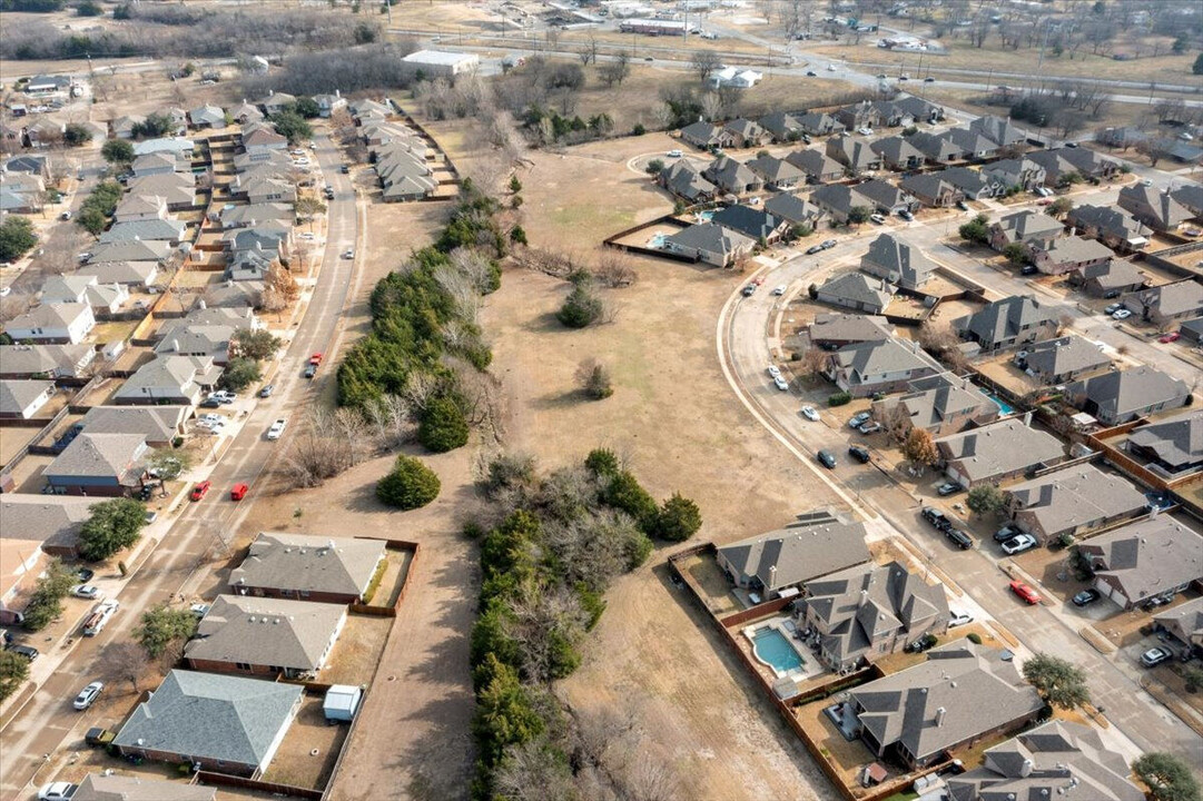 Boardwalk Heights in Lancaster, TX - Building Photo