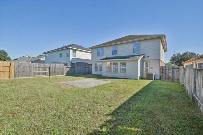 property at 3831 Pebble Garden Ln