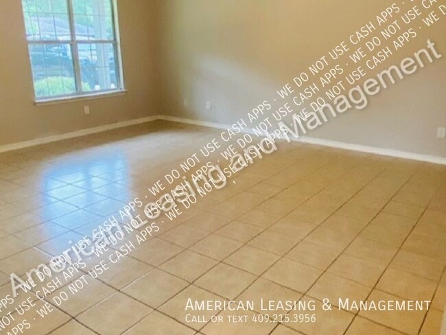 1007 Cunningham Dr in Lufkin, TX - Building Photo - Building Photo