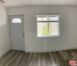 5748-5748 Elmer Ave in Los Angeles, CA - Building Photo - Building Photo