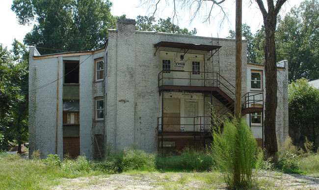 Trinity Apartments in Durham, NC - Building Photo - Building Photo