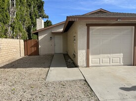 33688 Whispering Palms Trail, Unit 33688 in Cathedral City, CA - Building Photo