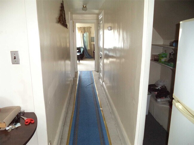 220-21 94th Ave-Unit -3rd Fl in Queens, NY - Building Photo - Building Photo