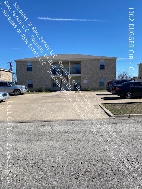 1302 Dugger Cir in Killeen, TX - Building Photo