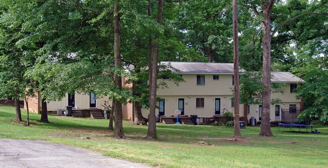 3820-3832 Lexington Dr in Raleigh, NC - Foto de edificio - Building Photo