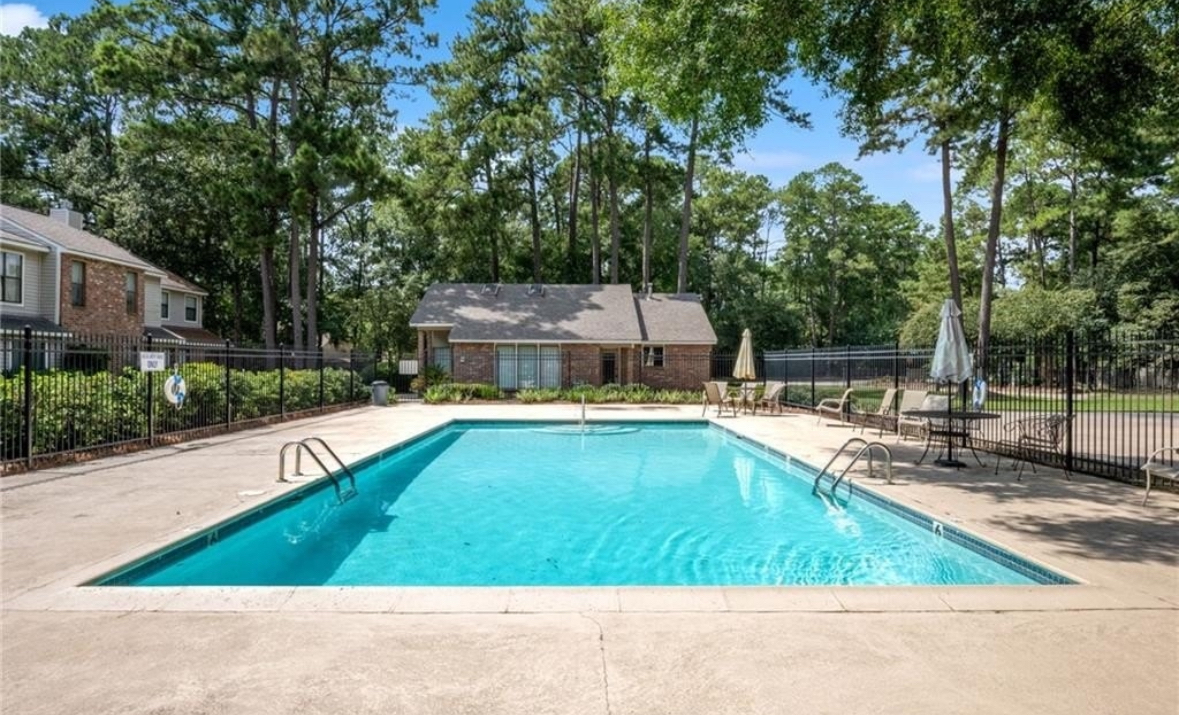 215 Pineridge Ct in Mandeville, LA - Building Photo