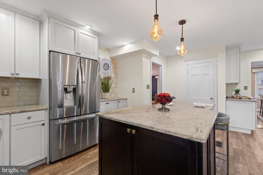 6115 Washington Blvd in Arlington, VA - Building Photo