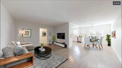 5060 Hazeltine Ave, Unit 9 in Los Angeles, CA - Building Photo - Building Photo