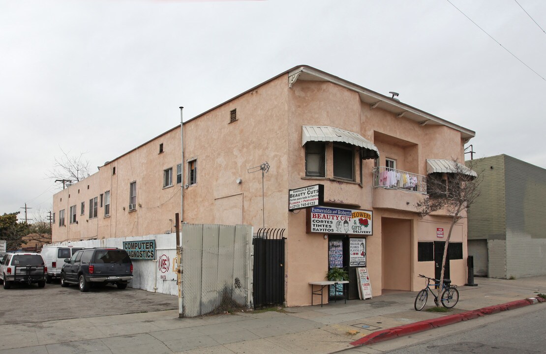 The Central Avenue Apartments in Los Angeles, CA - Foto de edificio