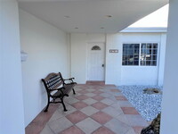 6781 W 11th Ct in Hialeah, FL - Building Photo - Building Photo