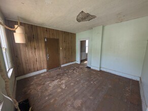 1214 W Butler St in Peoria, IL - Building Photo - Building Photo