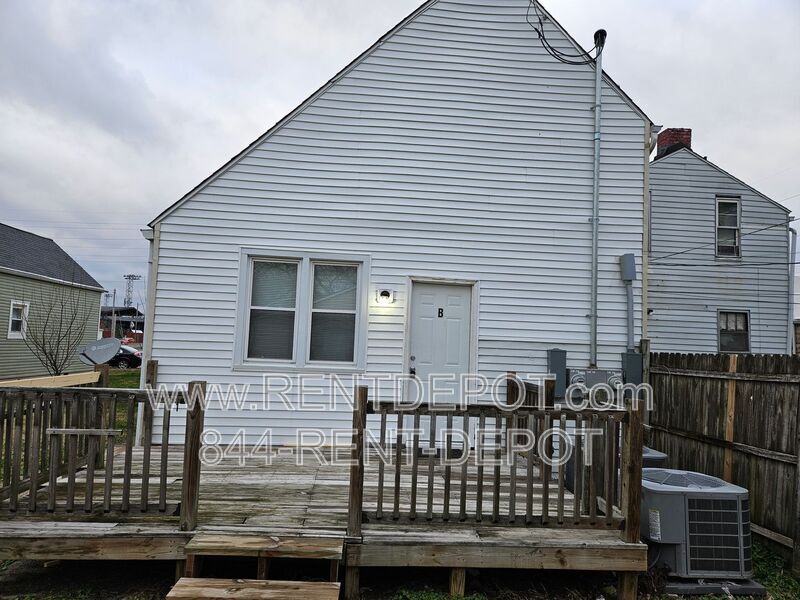 109 E Eichel Ave in Evansville, IN - Building Photo