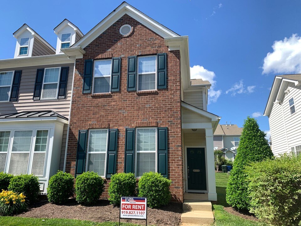 803 Cupola Dr in Raleigh, NC - Building Photo