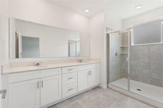 7496 Stone Crk Trl in Kissimmee, FL - Building Photo - Building Photo