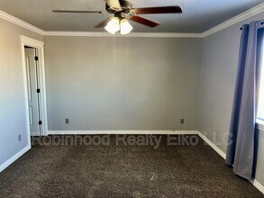 758 Parkridge Pkwy in Spring Creek, NV - Building Photo - Building Photo