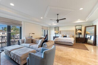 16433 NE 31st Ave in Miami, FL - Building Photo - Building Photo