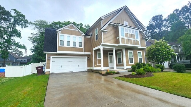 property at 1915 Lemonwood Rd