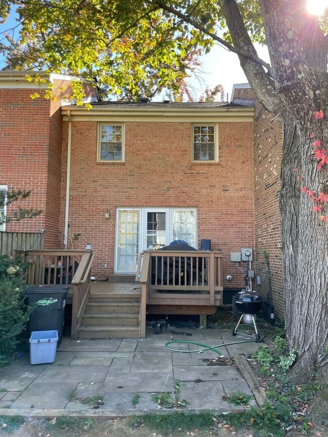 10520 Assembly Dr in Fairfax, VA - Building Photo - Building Photo