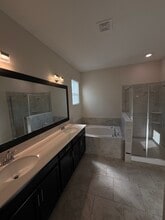4452 Seven Canyons Dr in Kissimmee, FL - Foto de edificio - Building Photo
