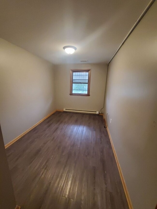 868 S 74th St in West Allis, WI - Building Photo - Building Photo