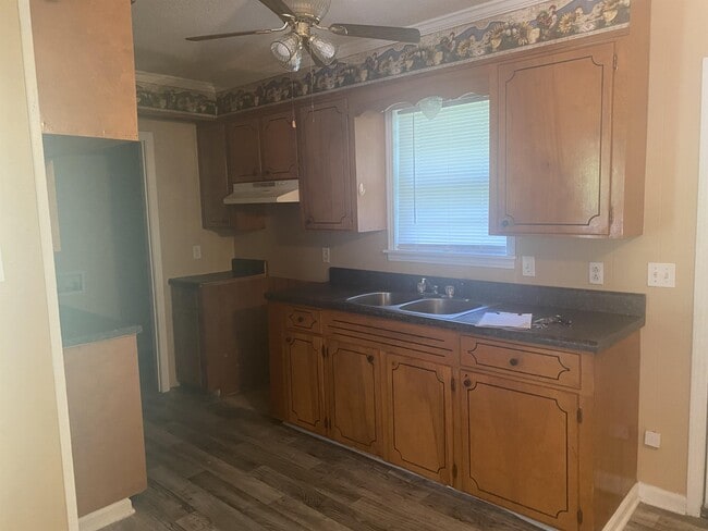 1096 Berrywood Ave in Brownsville, TN - Building Photo - Building Photo