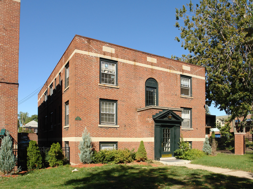 958 Delaware Ave in Buffalo, NY - Building Photo